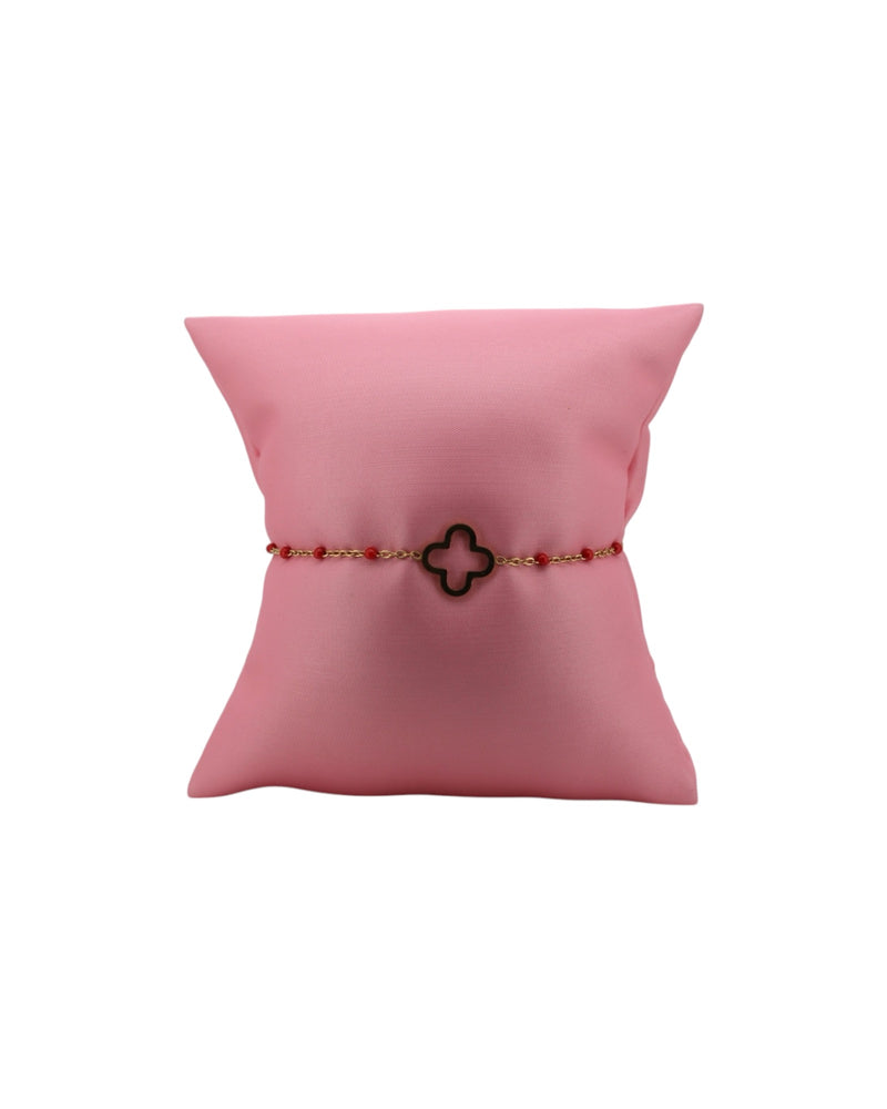 Rotes CLOVER-Armband